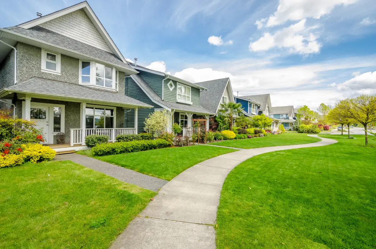 ESG Projects Powering Progress: How Charlotte HOAs Can Build Sustainable Communities